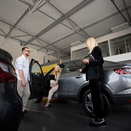 Why Are Car Dealerships Losing Sales? | Keybe